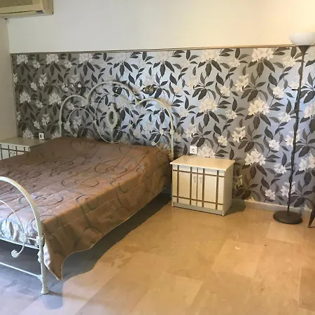 Apartman Charieta N.7 Dasziá